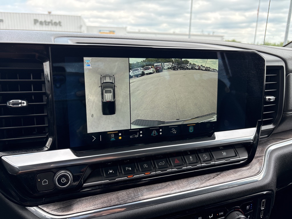 2023 Chevrolet Silverado 1500 LTZ photo 20