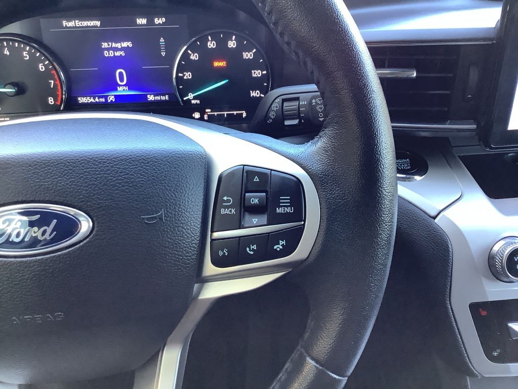 2024 Ford Explorer XLT photo 9