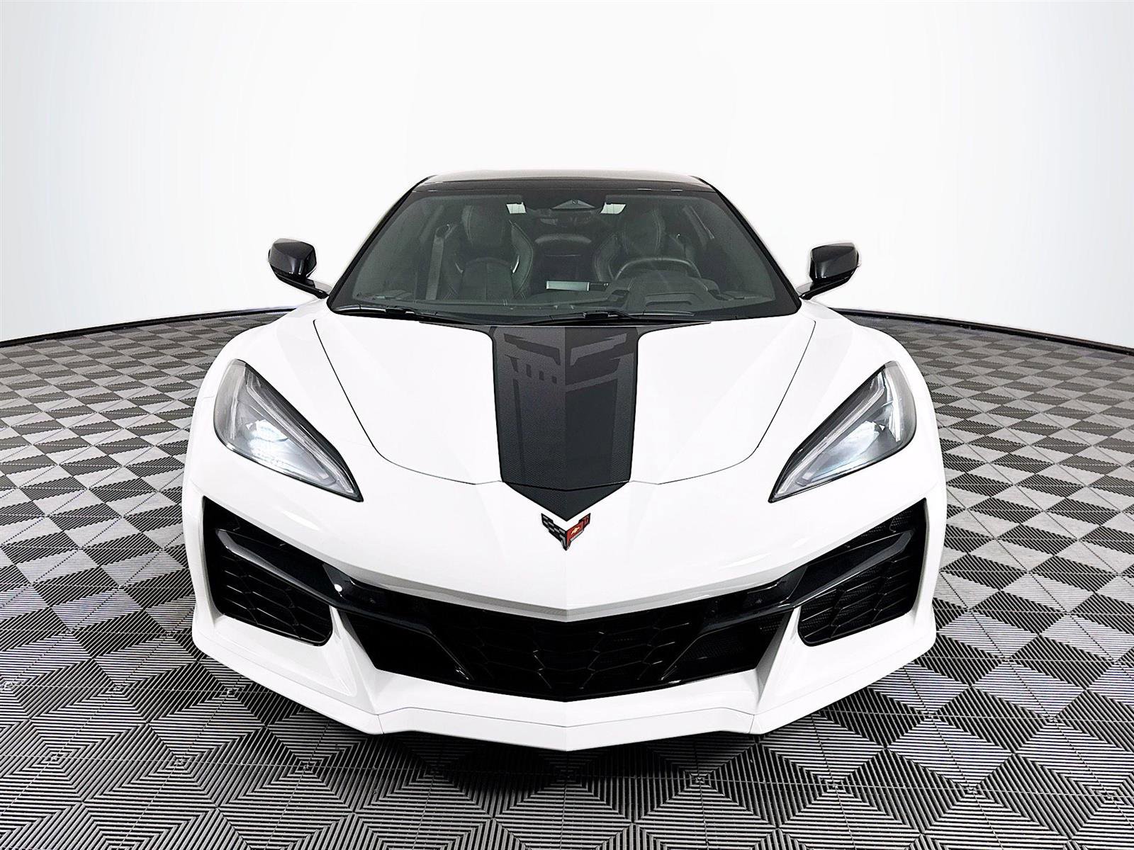 2025 Chevrolet Corvette Z06 2LZ Convertible photo 2