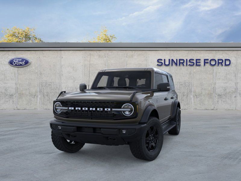 2025 Ford Bronco Outer Banks photo 3
