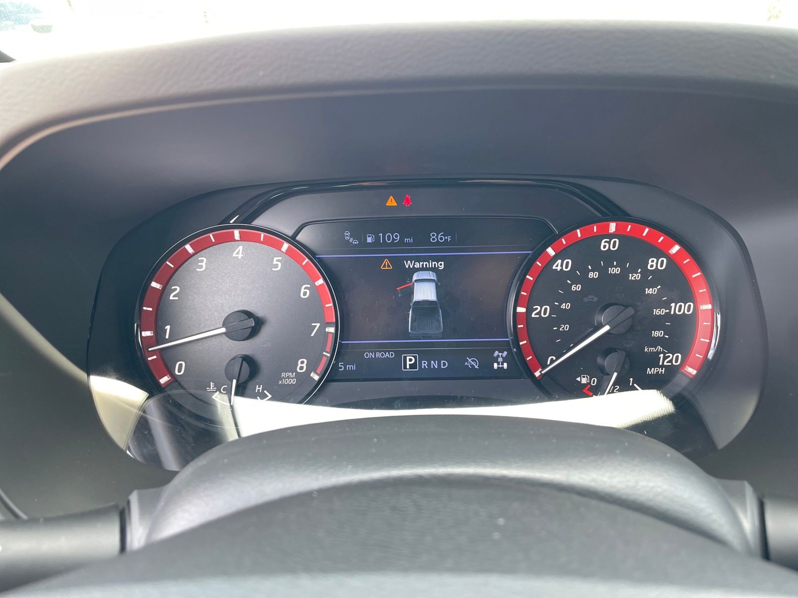 2026 Nissan Frontier PRO-4X photo 11