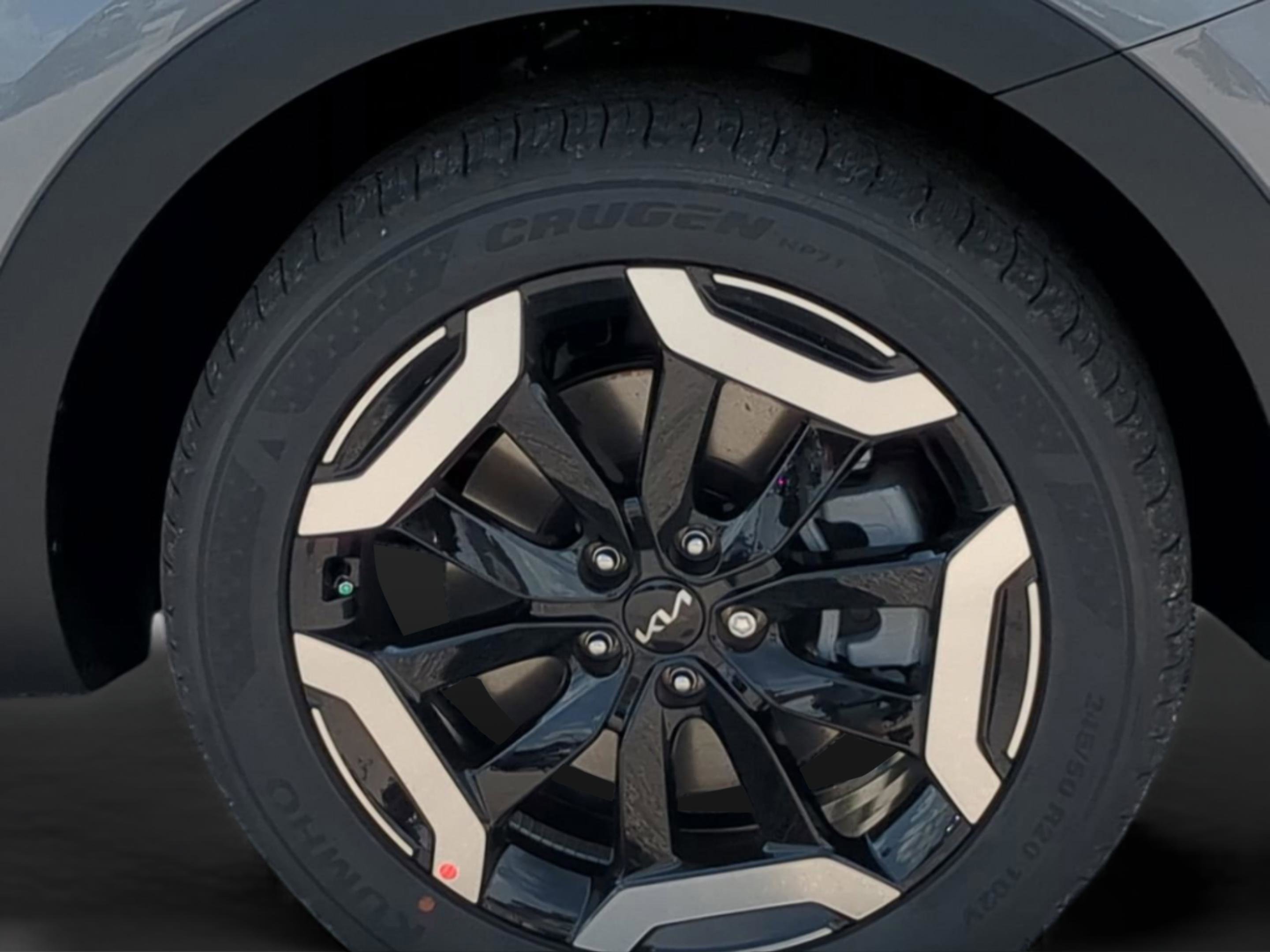 2025 Kia Telluride S photo 10