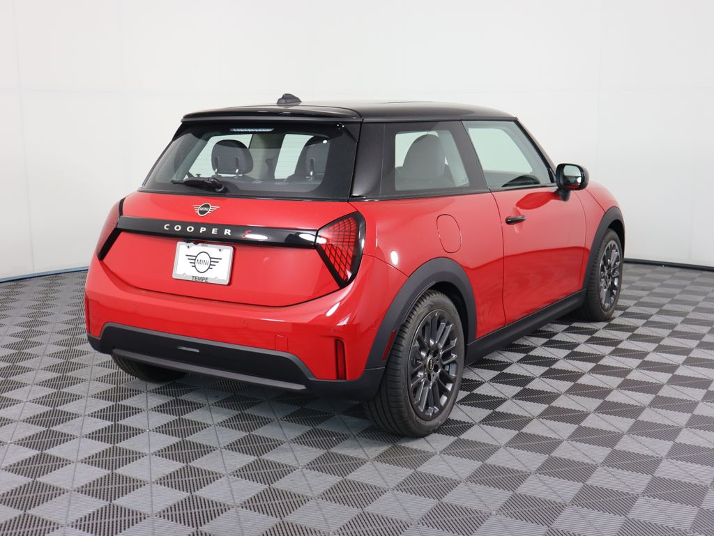 2025 Mini Cooper Signature photo 4