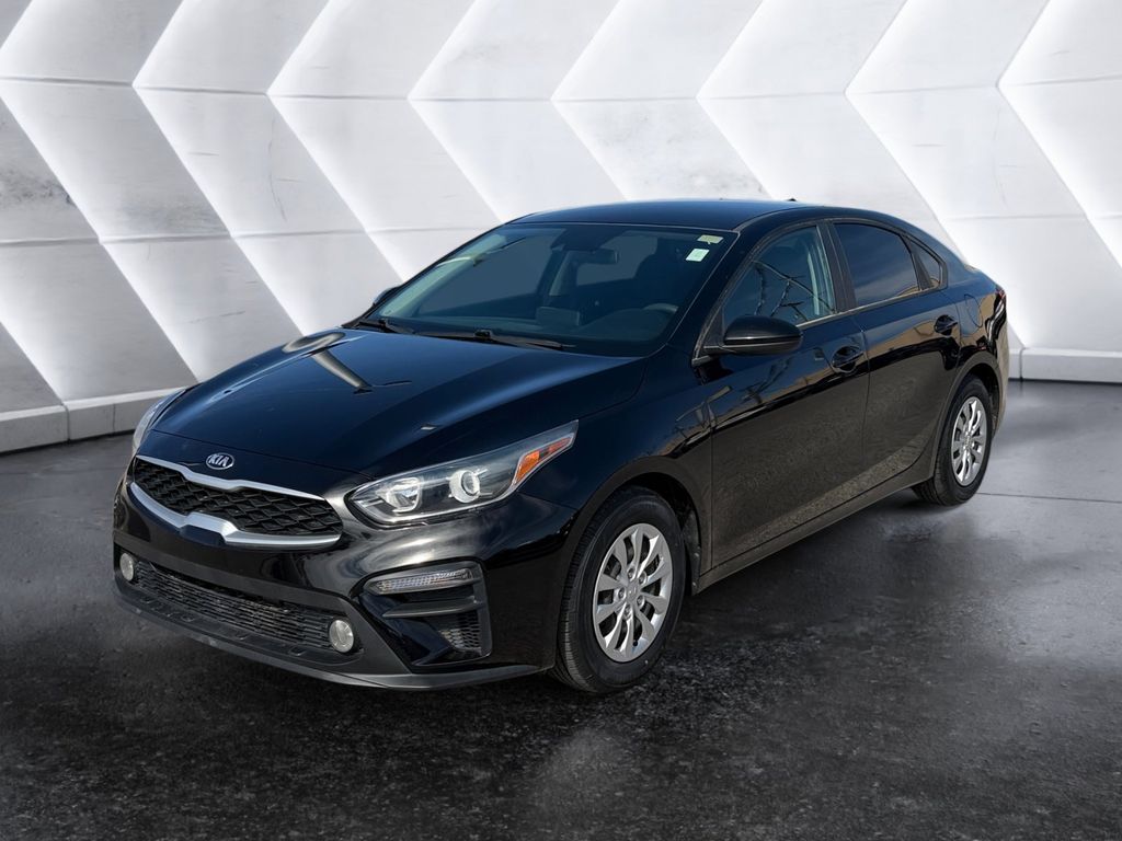 2020 Kia Forte FE photo 3