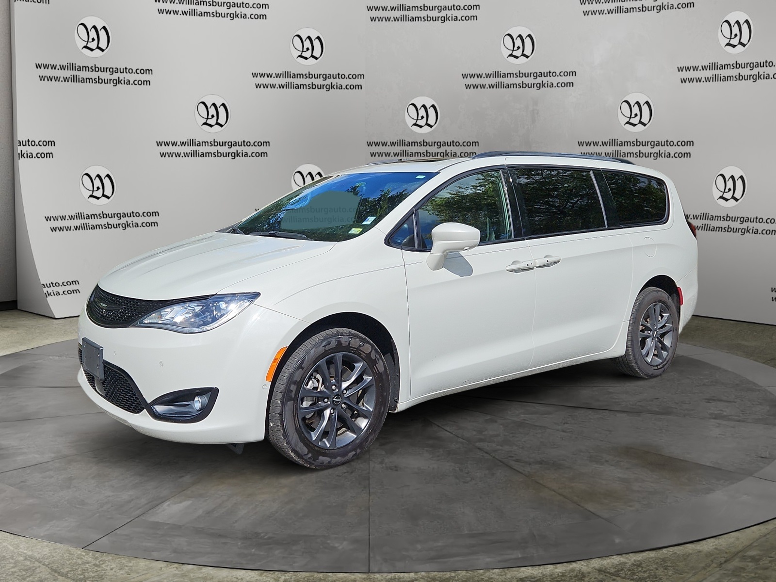2020 Chrysler Pacifica Launch Edition