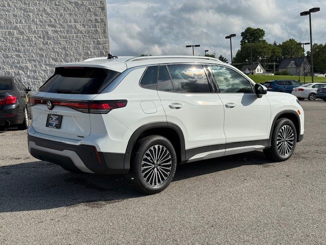 2025 Volkswagen Tiguan S photo 3