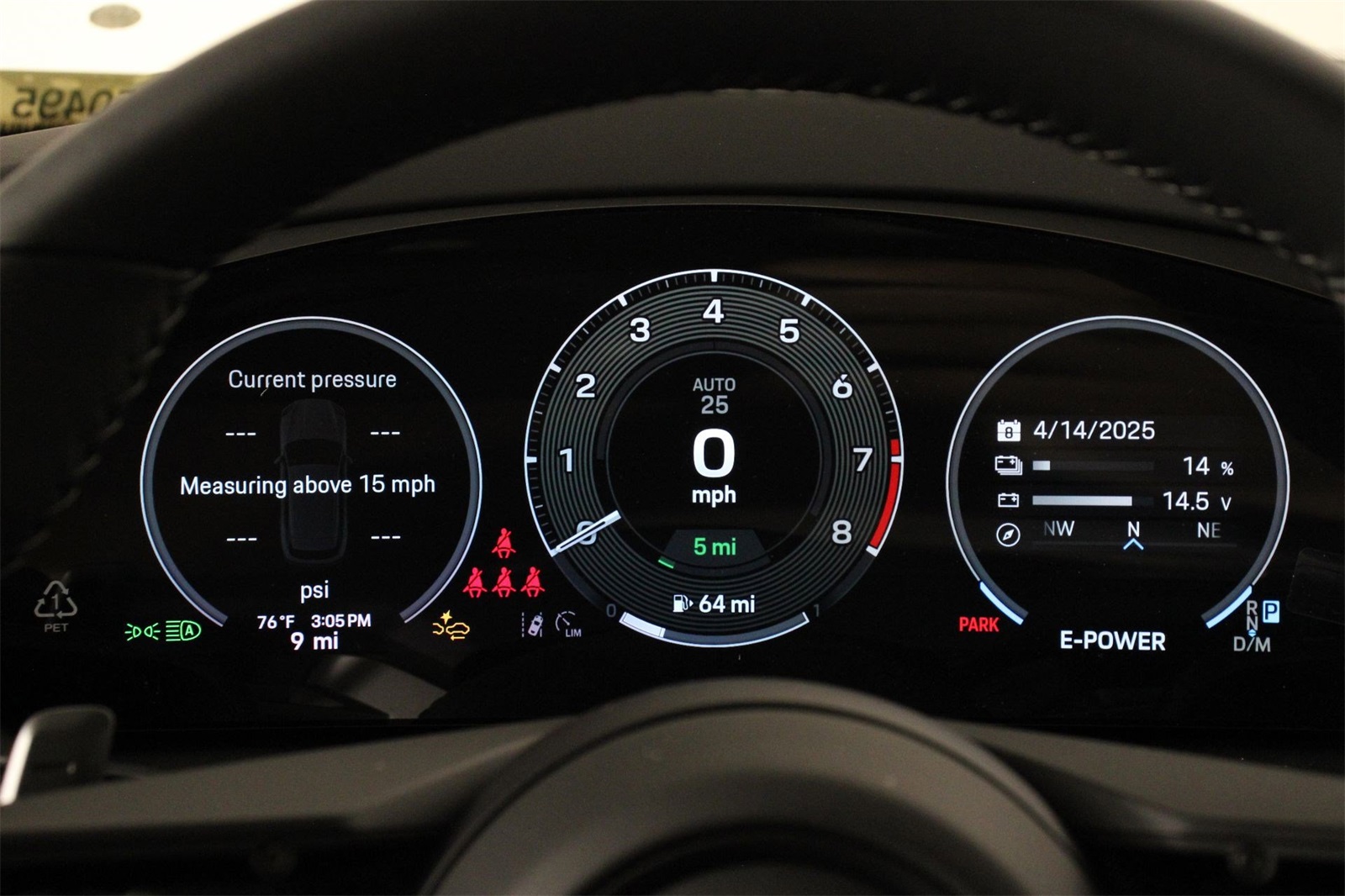 2025 Porsche Cayenne E-Hybrid Turbo photo 12