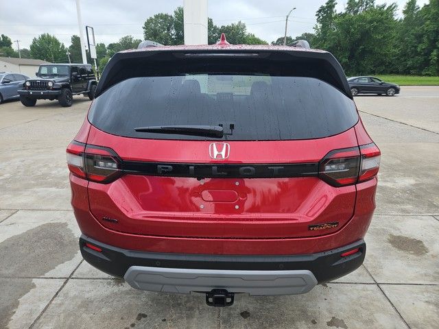 2025 Honda Pilot TrailSport photo 4
