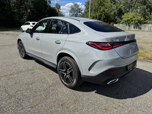 2026 Mercedes Benz GLC 300 Coupe 4MATIC photo 4