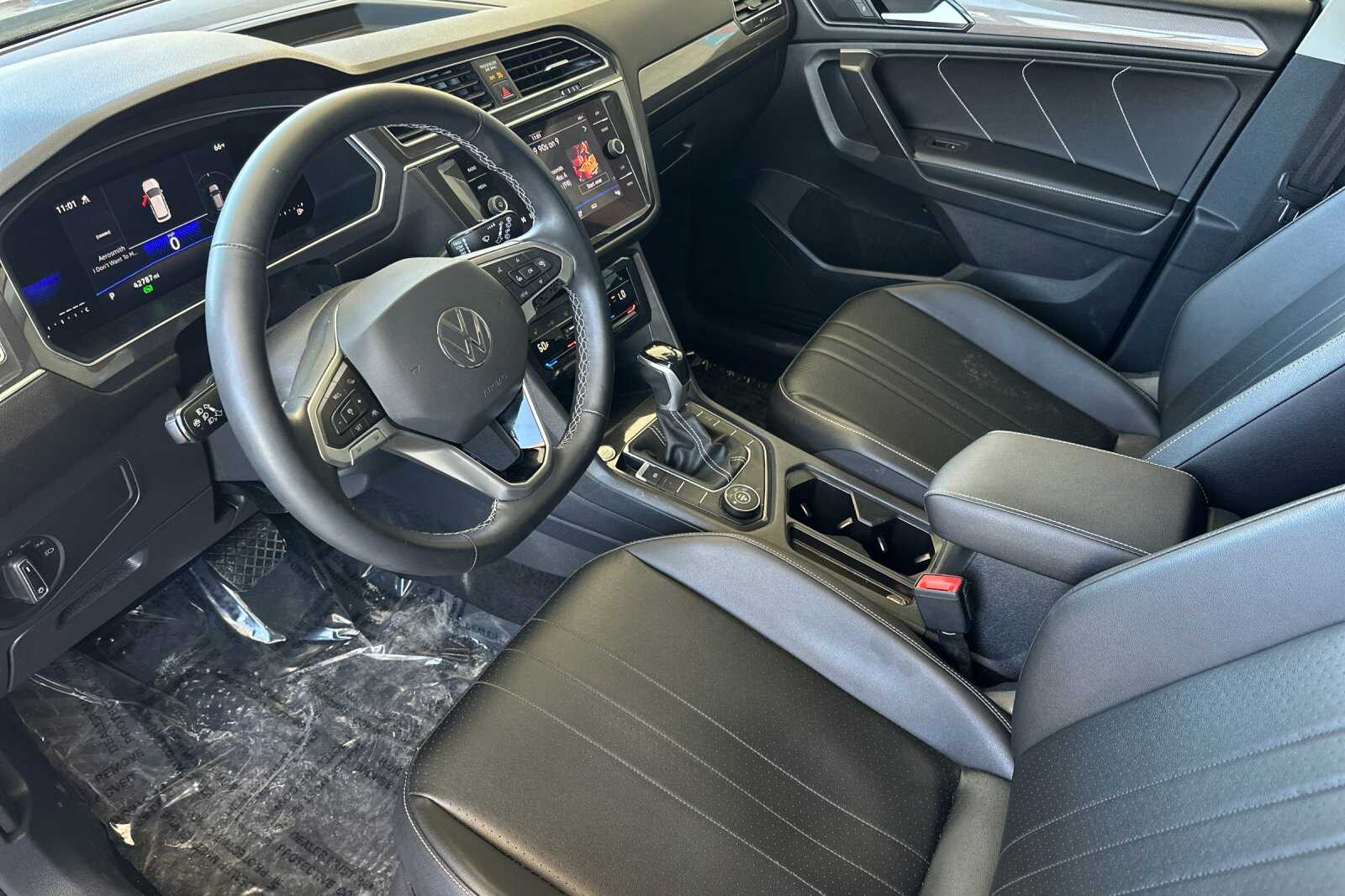 2022 Volkswagen Tiguan SE photo 10