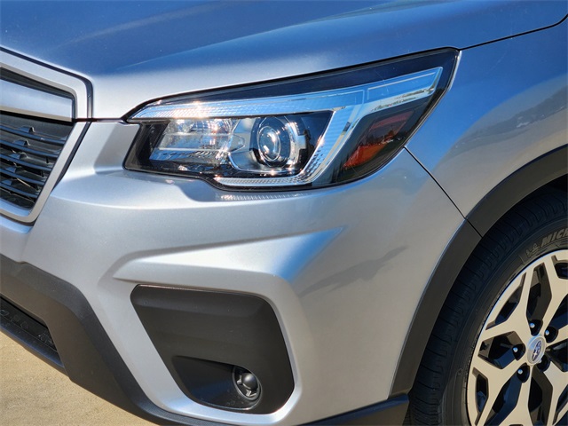 2020 Subaru Forester Premium photo 7