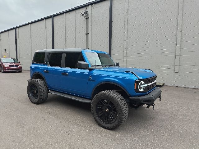 2022 Ford Bronco Black Diamond's photo