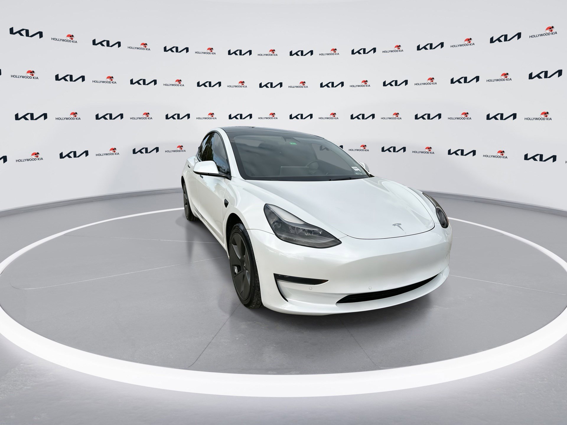 Used 2022 Tesla Model 3 Base with VIN 5YJ3E1EA0NF101215 for sale in Hollywood, FL