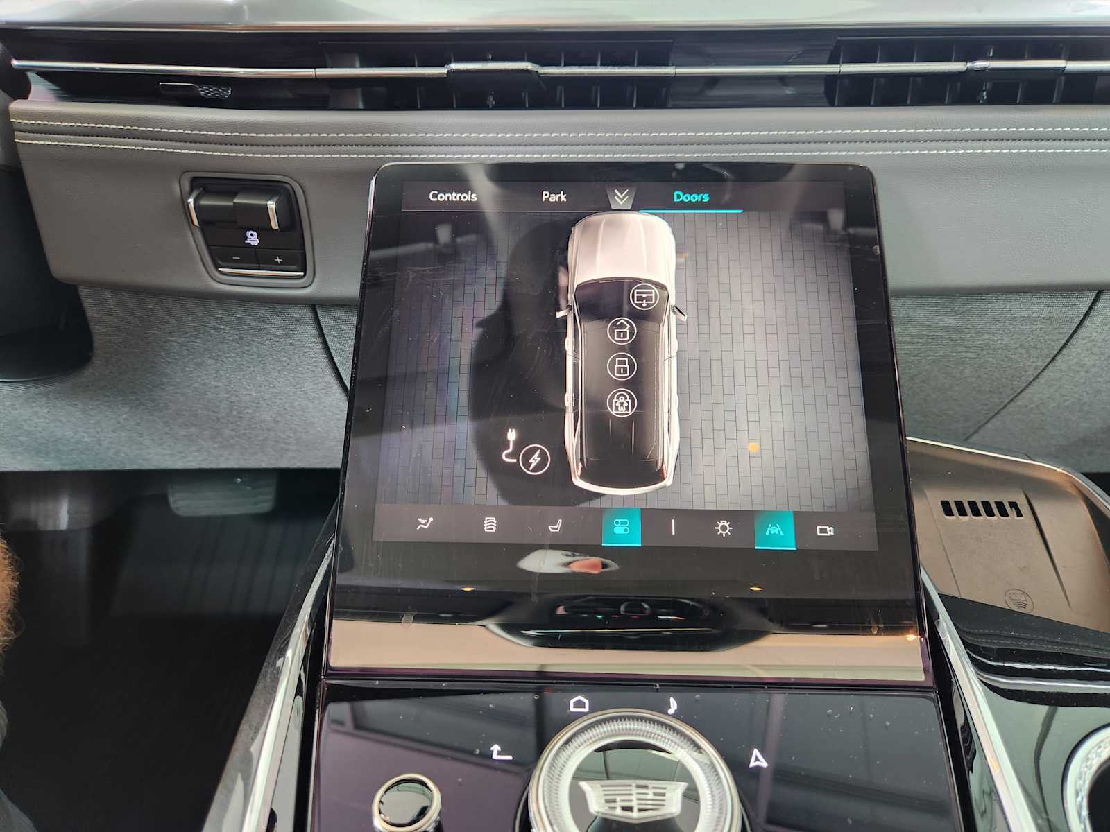 2026 Cadillac Escalade IQ Sport photo 13