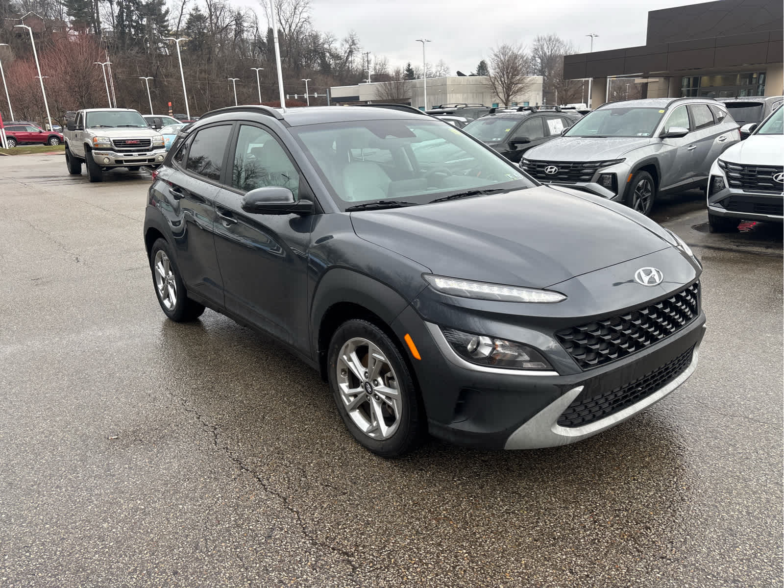 2022 Hyundai Kona SEL's photo