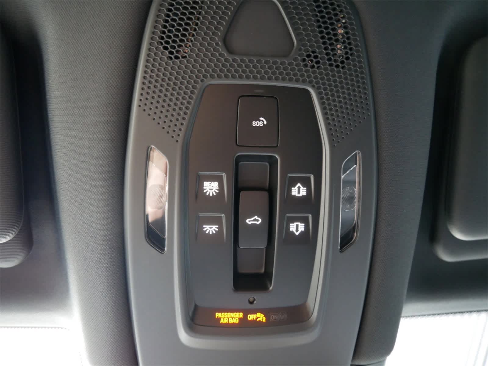 2026 Porsche Cayenne photo 16