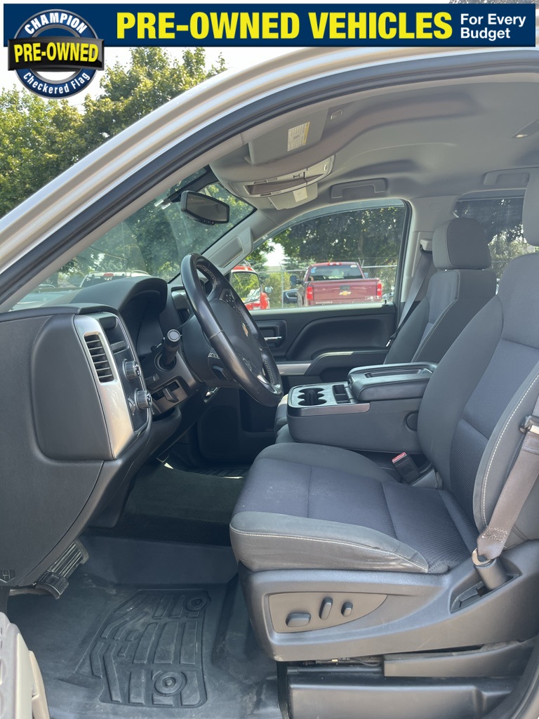 2017 Chevrolet Silverado 1500 LT2 photo 13