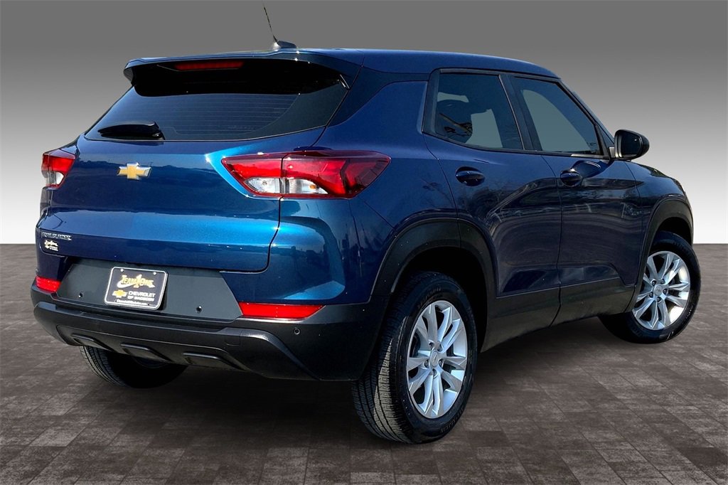 2021 Chevrolet Trailblazer LS photo 12