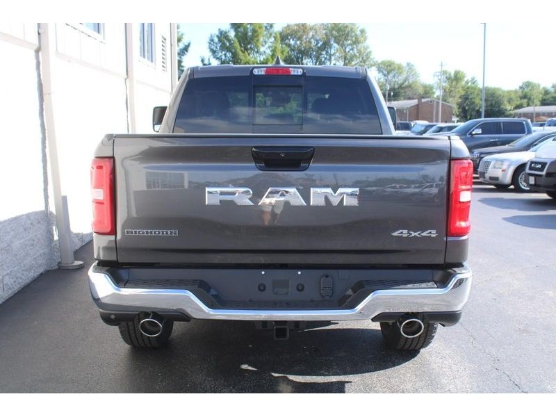 2026 Ram 1500 Big Horn photo 4