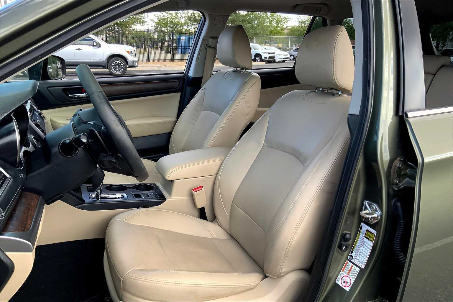 2019 Subaru Outback Limited photo 8