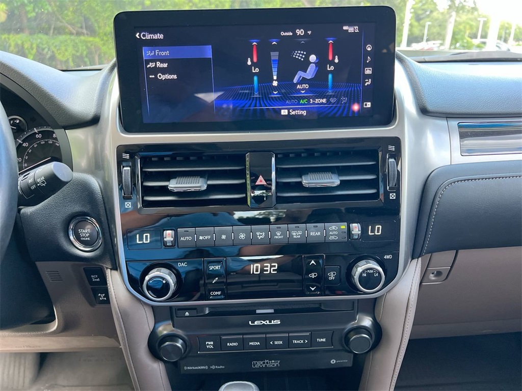 2022 Lexus GX 460 Luxury photo 16