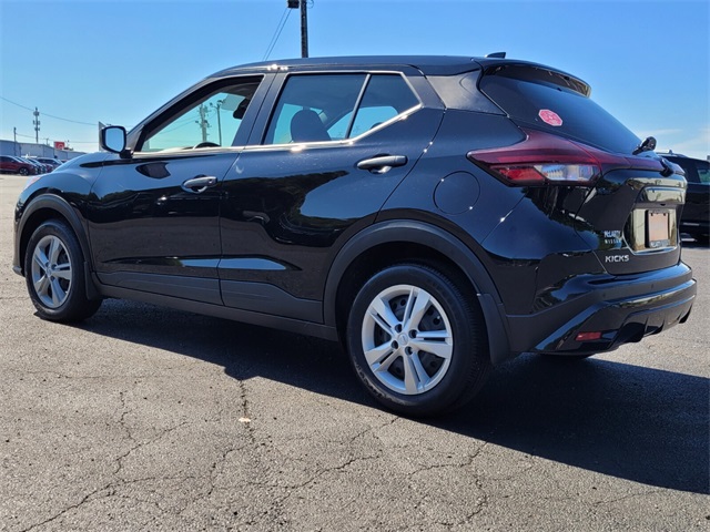 2024 Nissan Kicks S photo 5