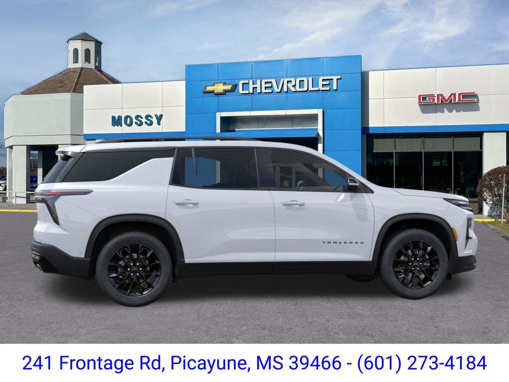 2026 Chevrolet Traverse photo 4