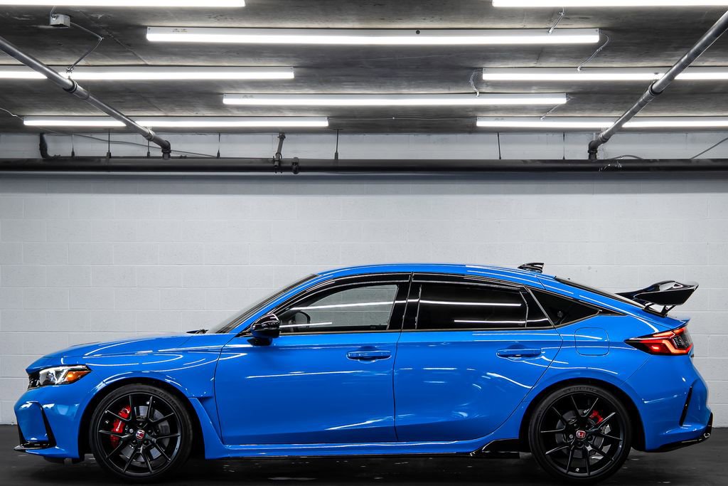 2023 Honda Civic Type R photo 2