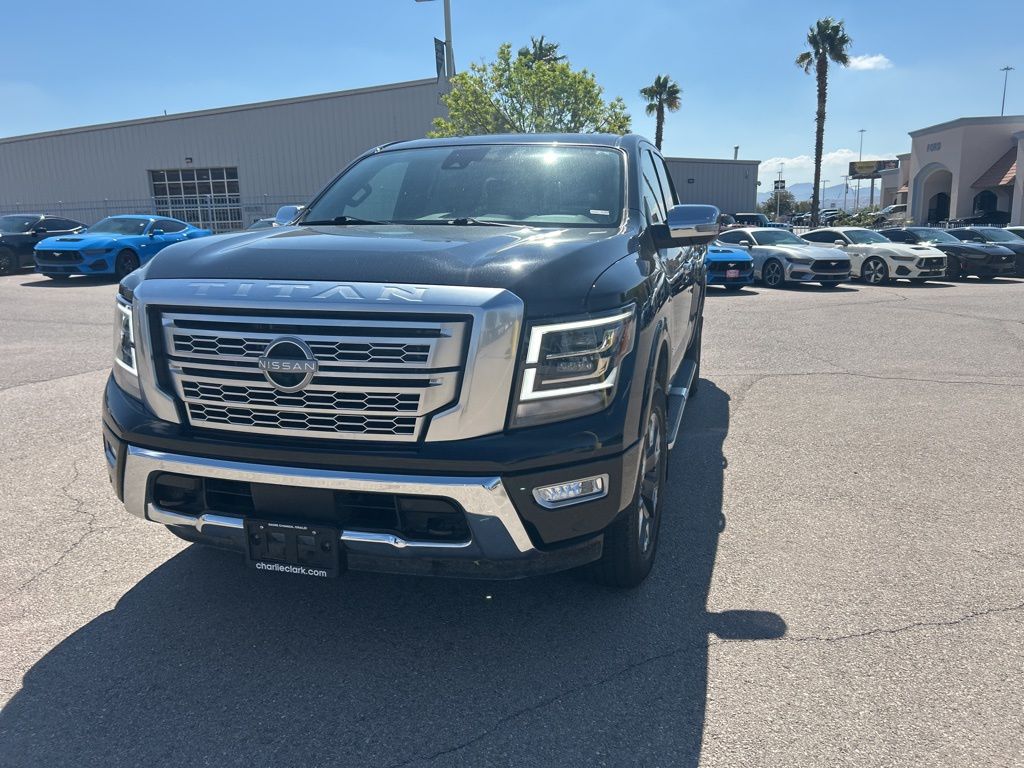 2024 Nissan Titan Platinum Reserve photo 3