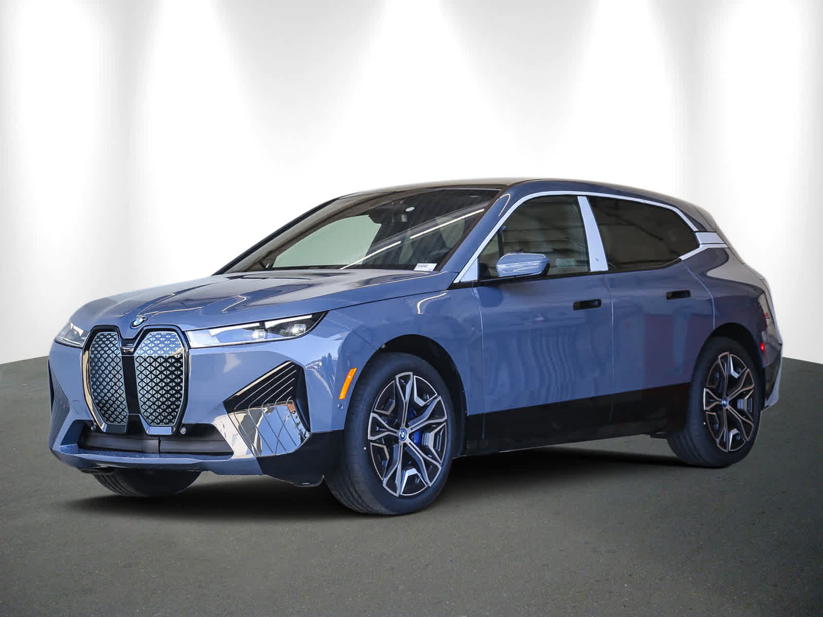 Used 2025 BMW iX Base with VIN WB523CF01SCS17174 for sale in Glendale, CA