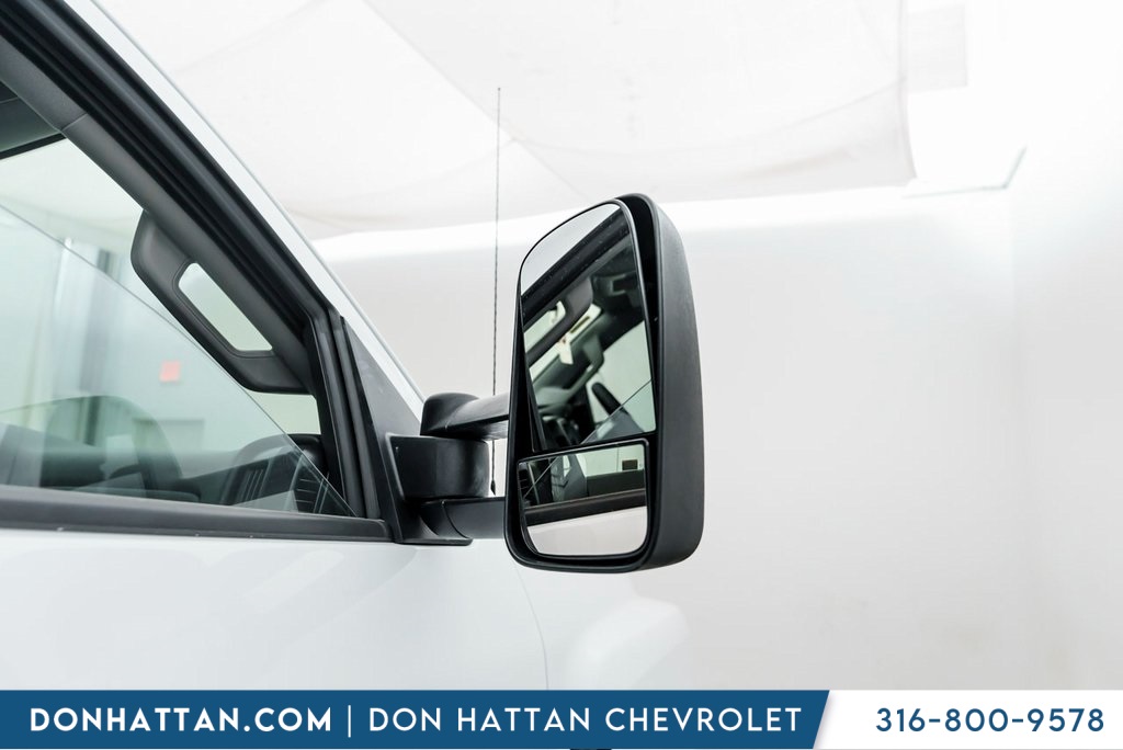 2023 Chevrolet Silverado 4500HD Work Truck photo 32