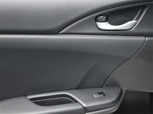 2019 Honda Civic Sport photo 10