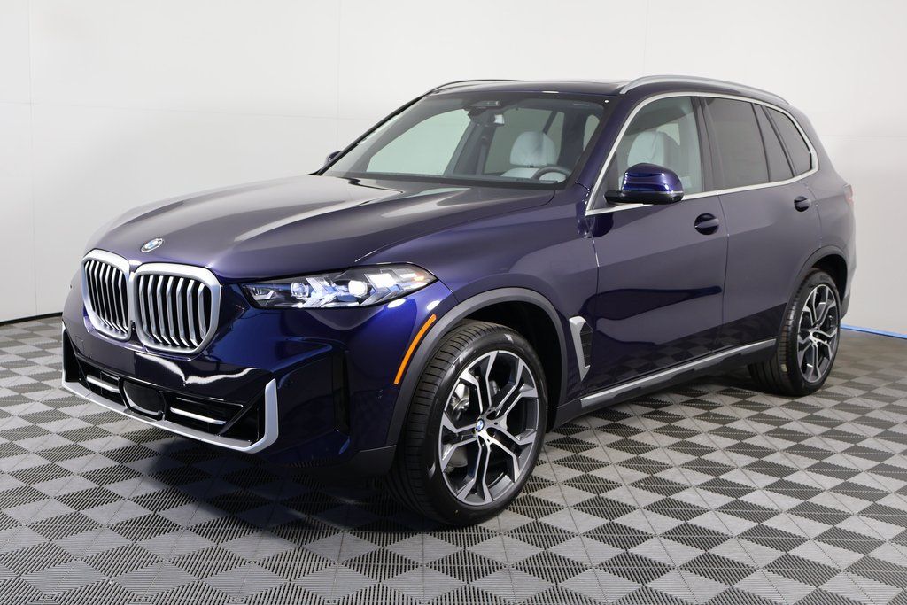2026 BMW X5 Base's photo