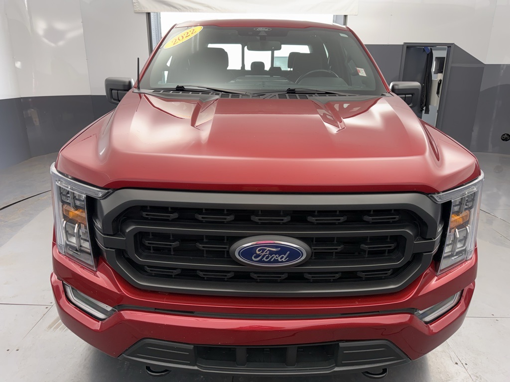 2022 Ford F-150 XLT photo 2