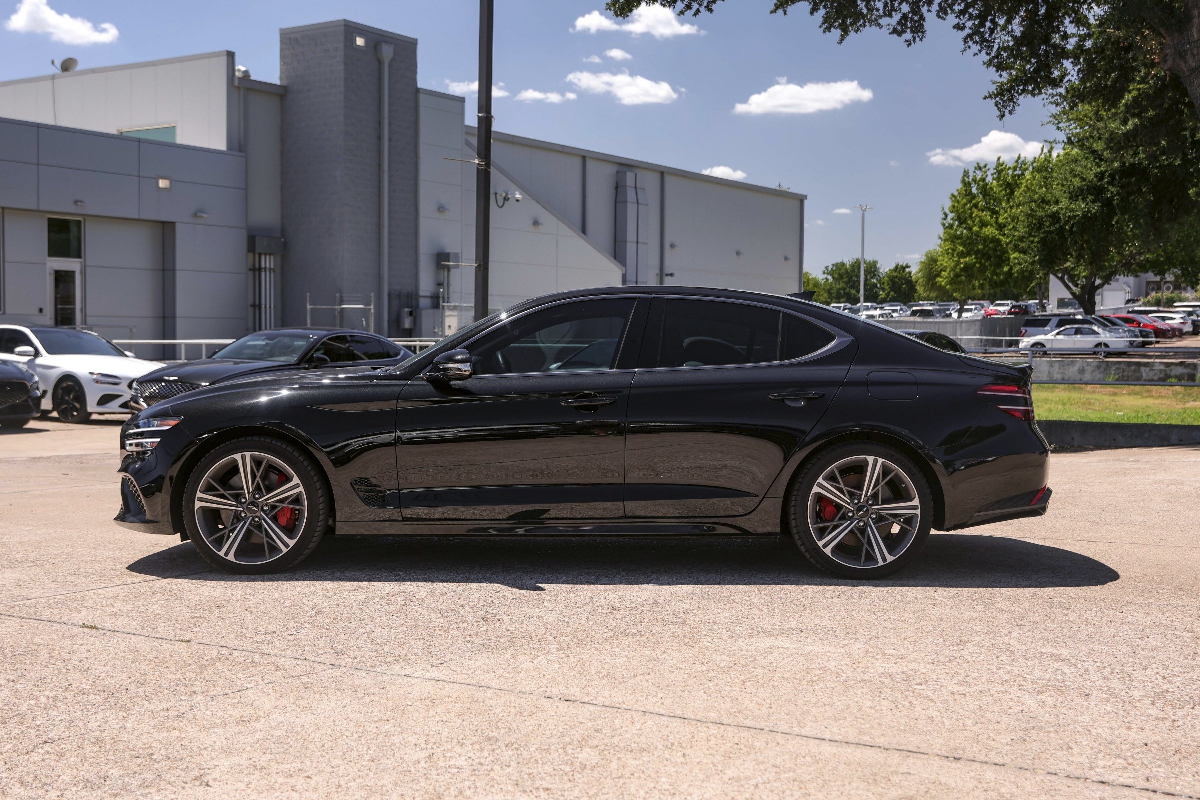 2025 Genesis G70 3.3T Sport Advanced photo 6