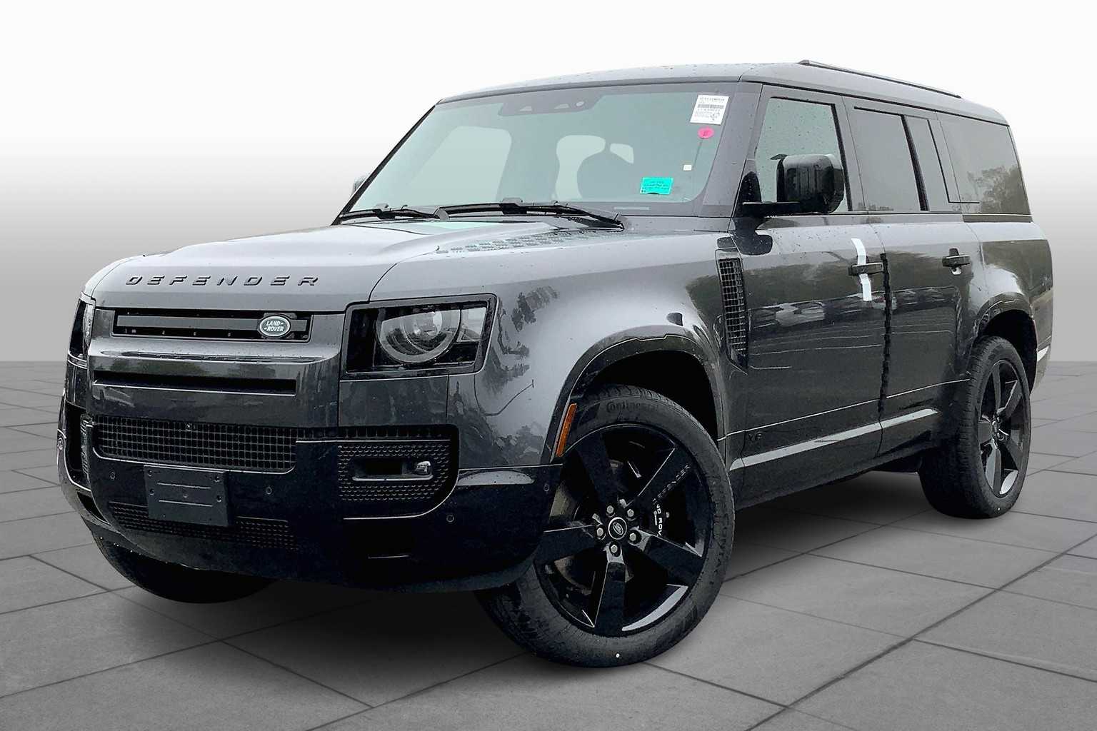 2025 Land Rover Defender 90 S photo 9