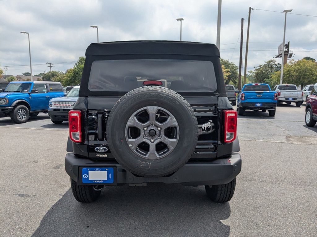 2025 Ford Bronco Big Bend photo 3