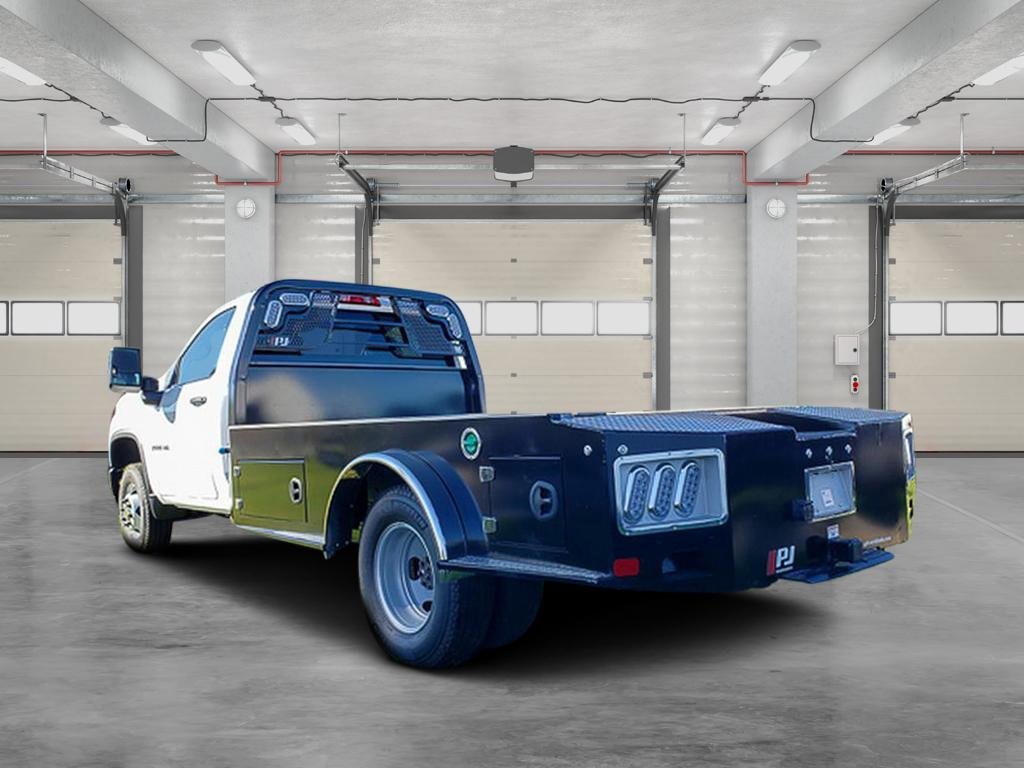 2025 Chevrolet Silverado 3500HD Work Truck photo 3