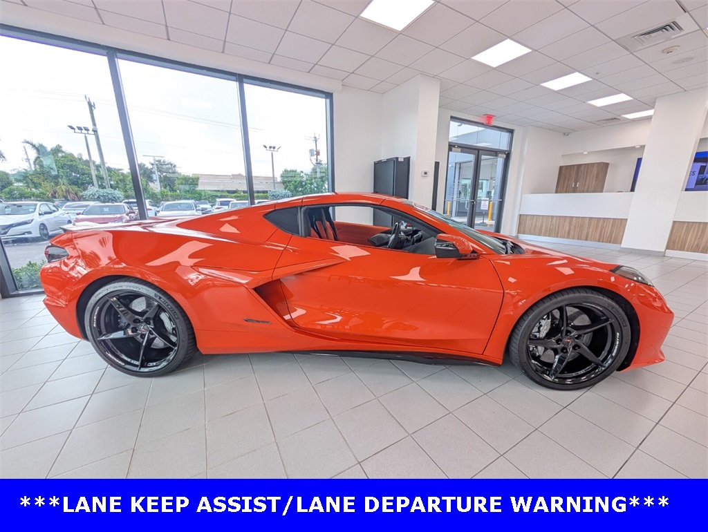 2025 Chevrolet Corvette E-Ray 3LZ photo 13
