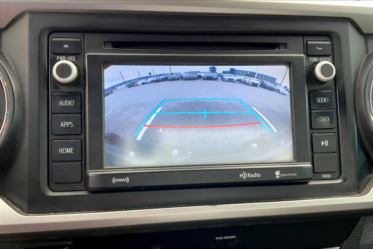 2019 Toyota Tacoma SR5 photo 25
