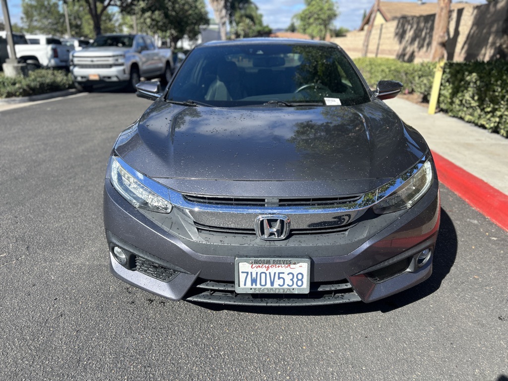2017 Honda Civic Touring photo 2