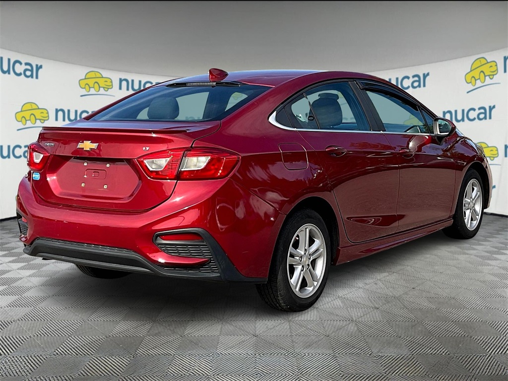 2018 Chevrolet Cruze LT photo 6