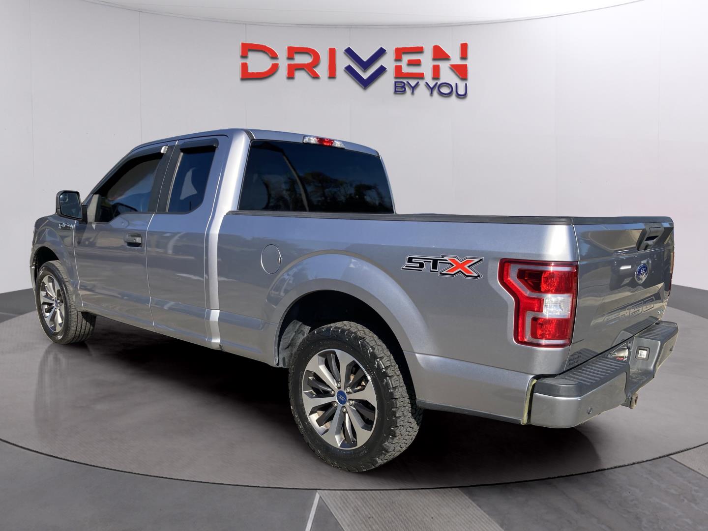 2020 Ford F-150 XL photo 4
