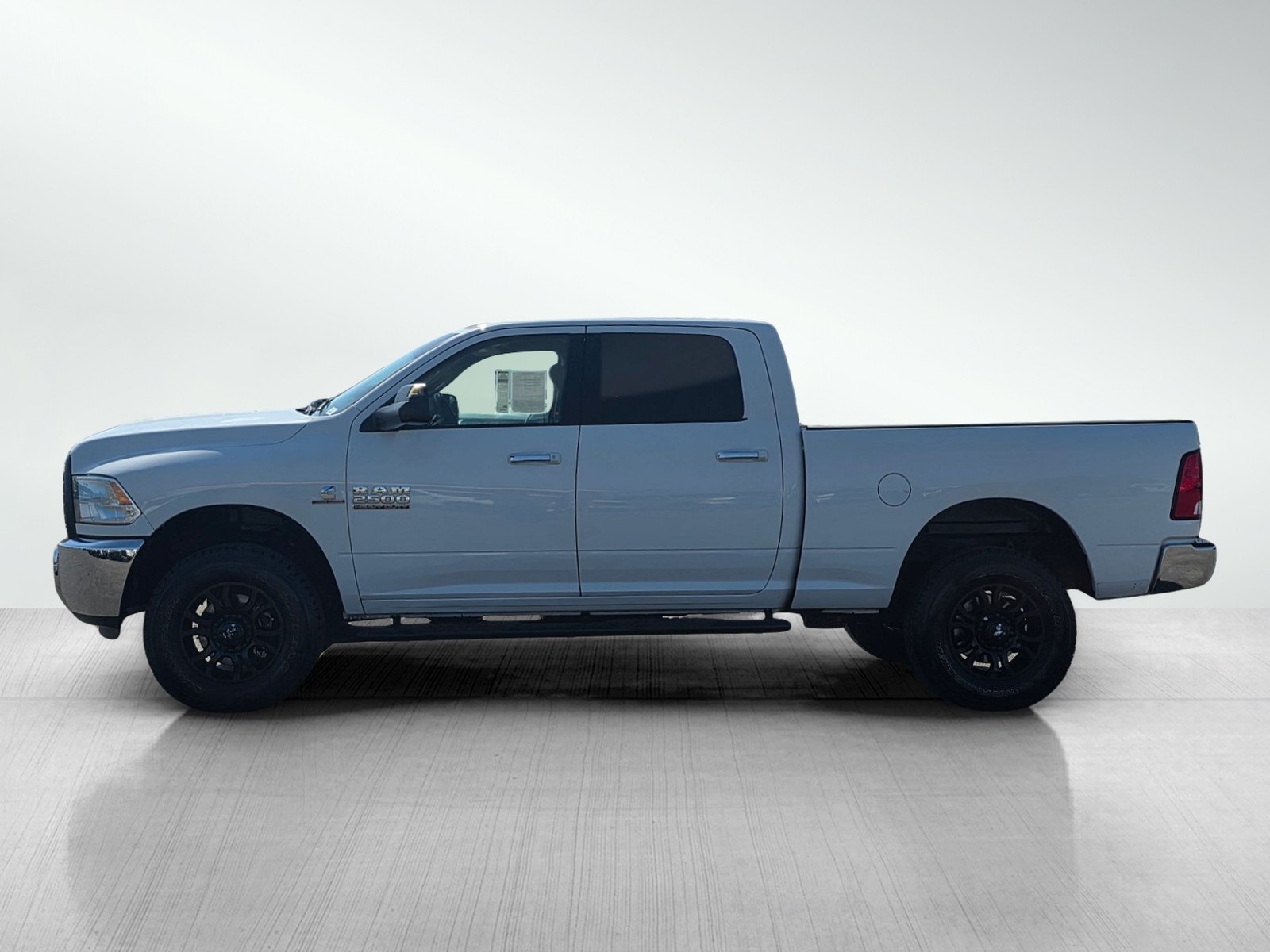 2018 Ram 2500 SLT photo 4