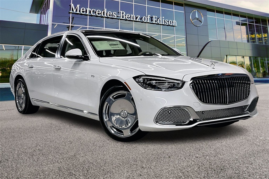 2025 Mercedes-Benz S-Class Maybach's photo