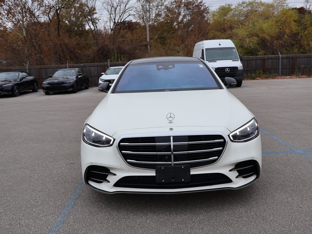 2023 Mercedes Benz S 580 4MATIC photo 2