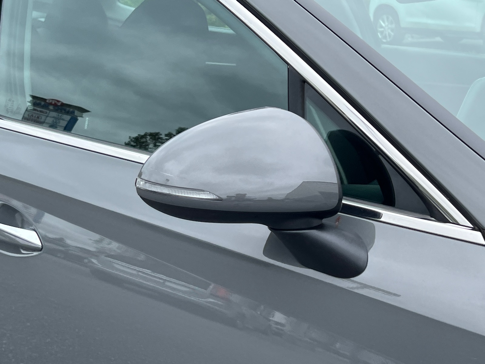 2022 Hyundai Sonata Hybrid SEL photo 8