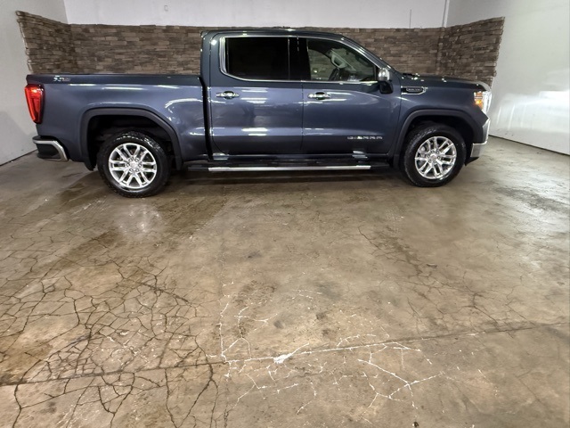 2021 Gmc Sierra 1500 SLT photo 2