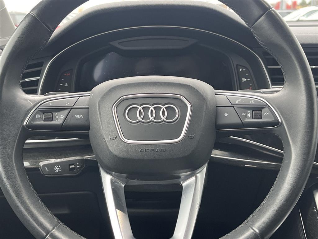 2023 Audi Q7 Premium Plus photo 4