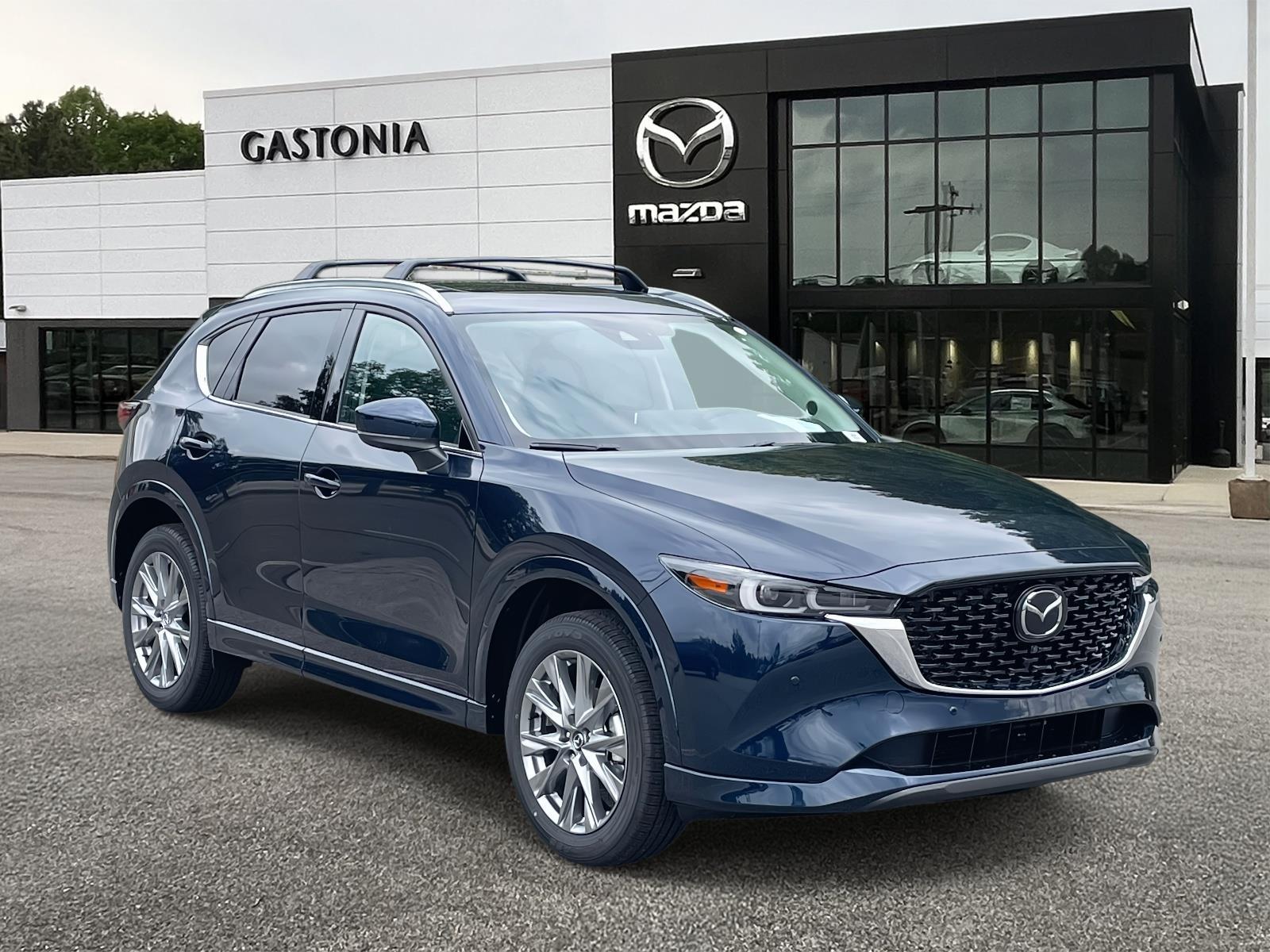 2025 Mazda CX-5 S Premium Plus package's photo
